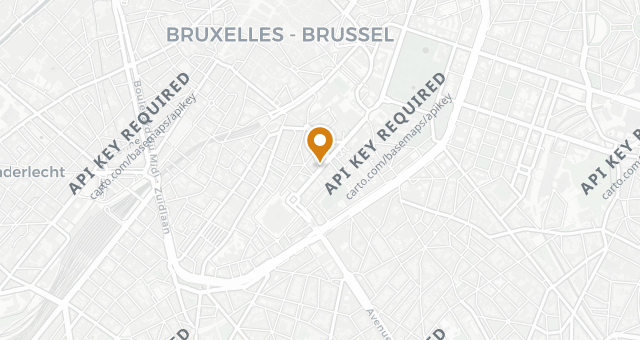Map showing Les Petits Oignons