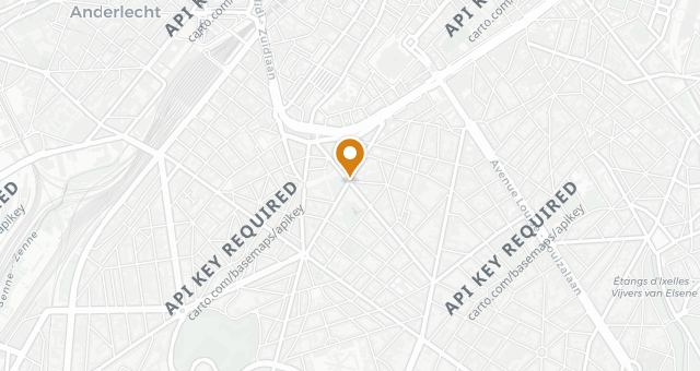 Map showing Le Petit Mercado